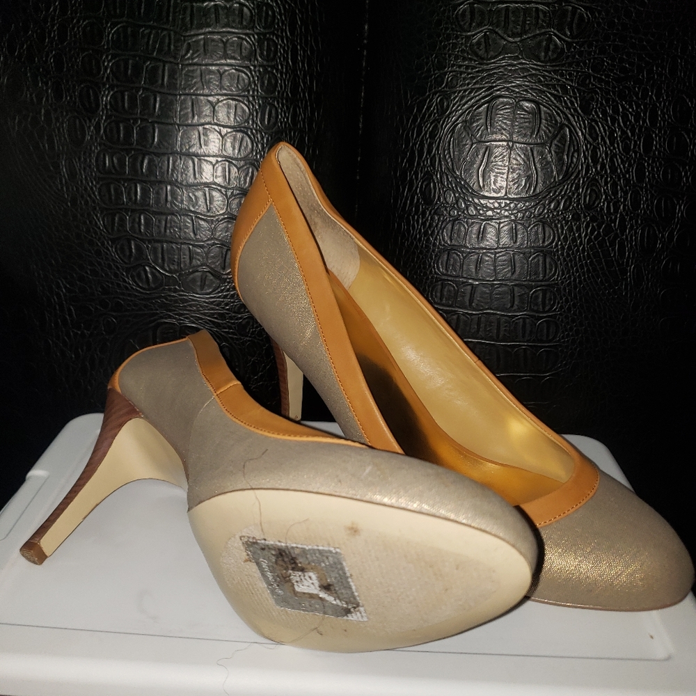 NINEWEST SIZE 12 GOLD AND CARMEL HEELS. WOREN TWICE